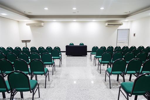 SALA EM AUDITORIO (1).jpg