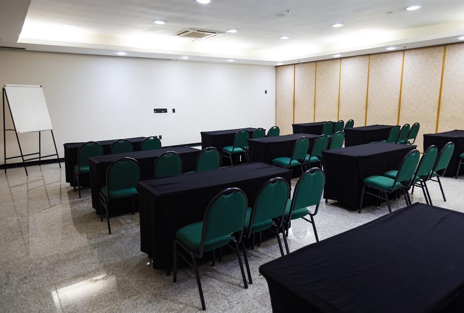 SALA EM ESCOLAR (2).jpg