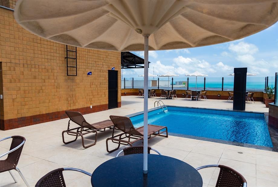 AREA DE PISCINA (3).jpg