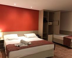 Quarto Triplo Standard