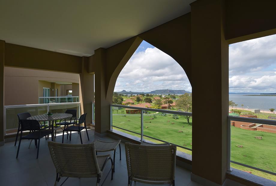 Suíte Família - Varanda - Malai Manso.JPG