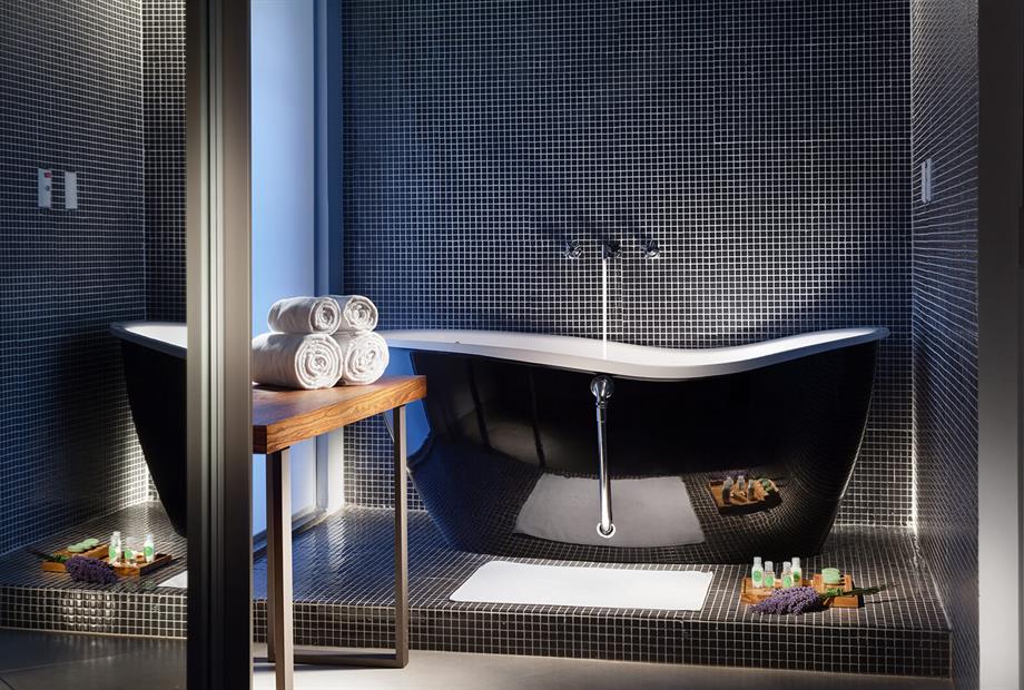 Suíte Super Luxo - Banheira - Malai Manso.jpg