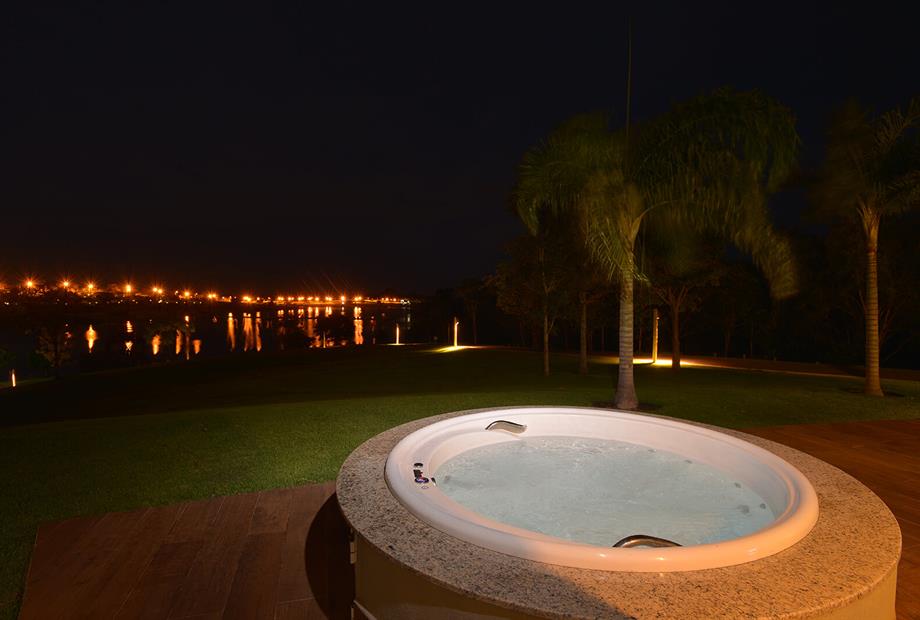 Casa Boutique - Jacuzzi.JPG