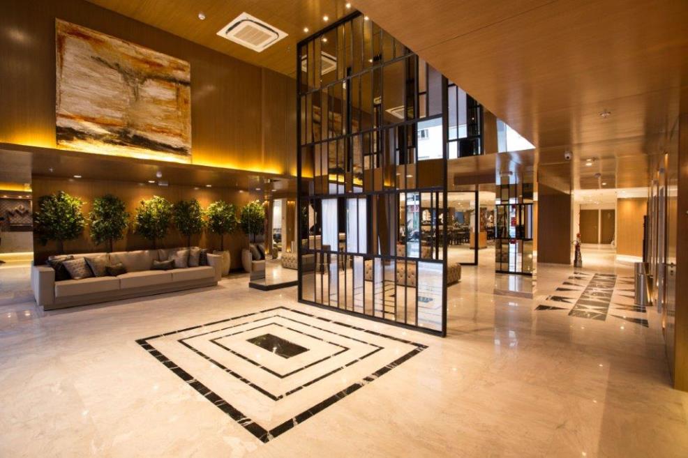 Lobby0.jpg