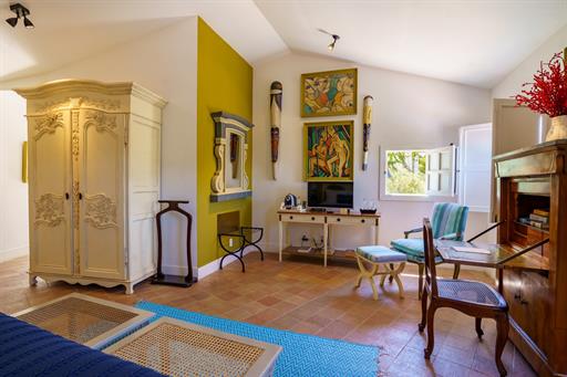 19 - premium_easy-resize.com.jpg