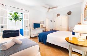 Superior Triplo do Vila da Santa – Hotel Boutique & Spa
