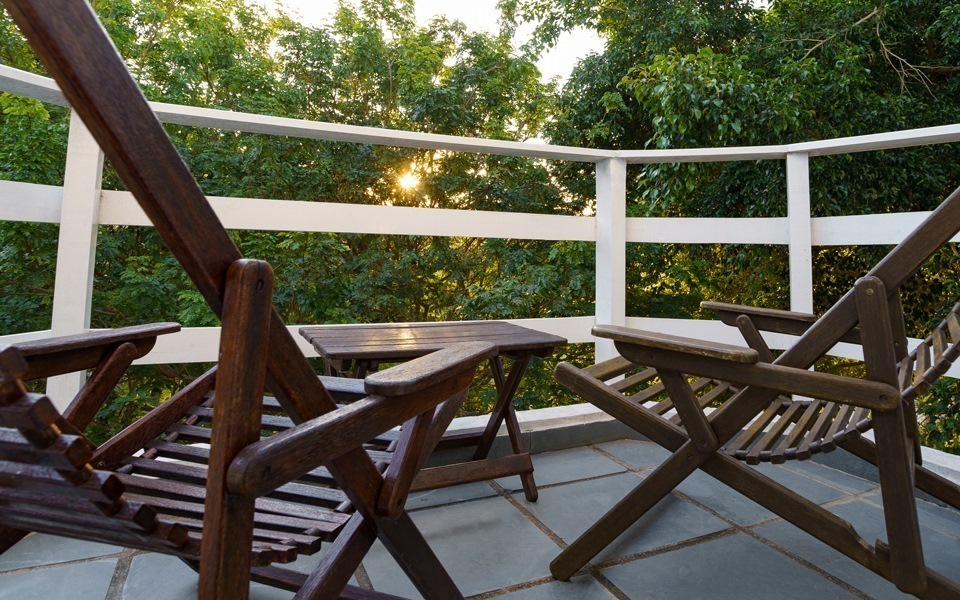 APA---Suite-Standard-Triple-Balcon.jpg