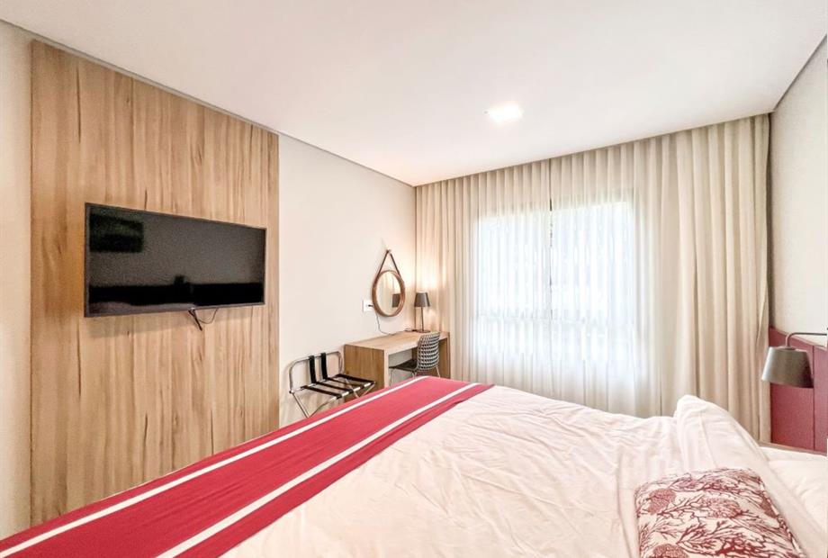 bl.3 - coral - quarto 2 - my hotel.jpg