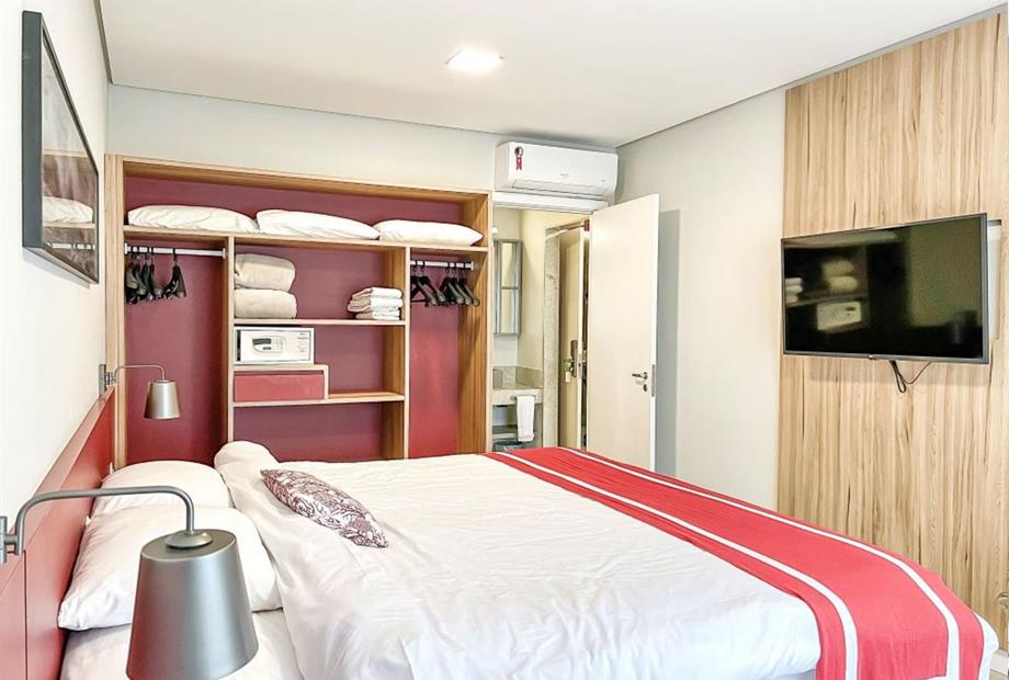 bl.3 - coral - quarto 1 - my hotel.jpg