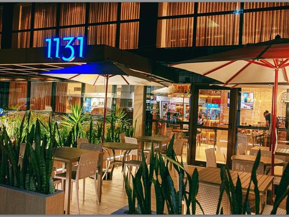 on the rocks bar.jpg