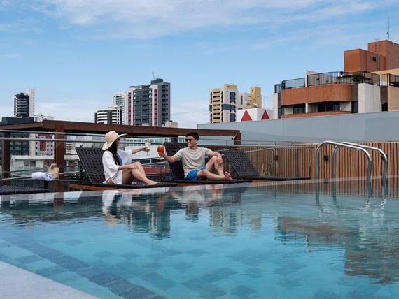 piscina e rooftop-77 compactada.jpg