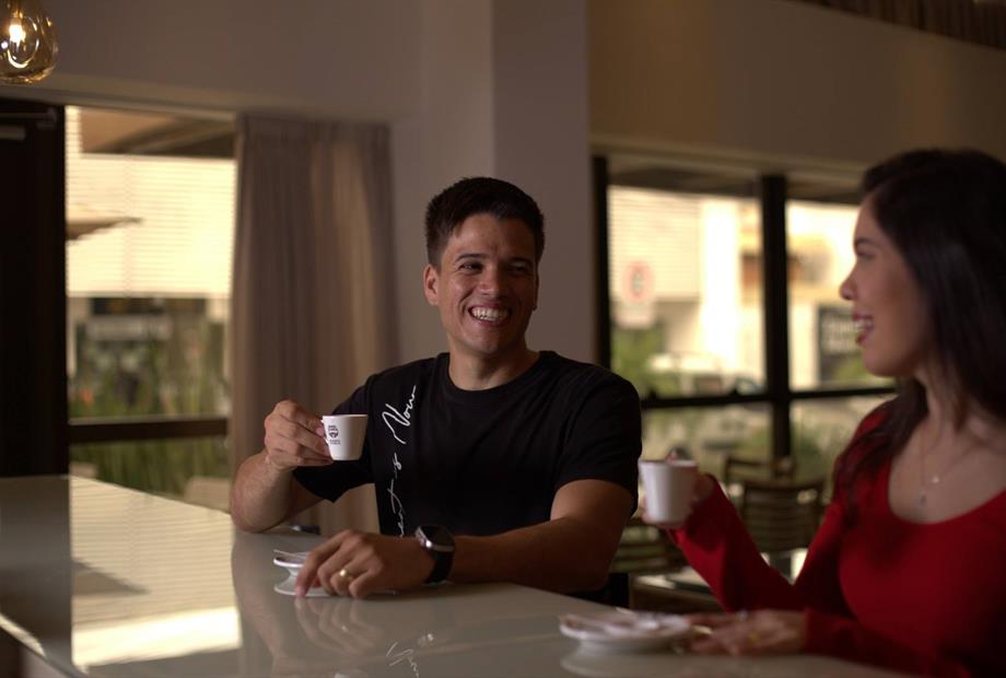 café lobby casal compactado.jpg