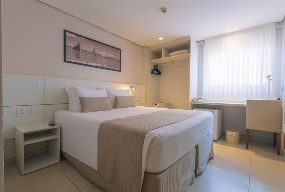 095a6498-hdr (1).jpg