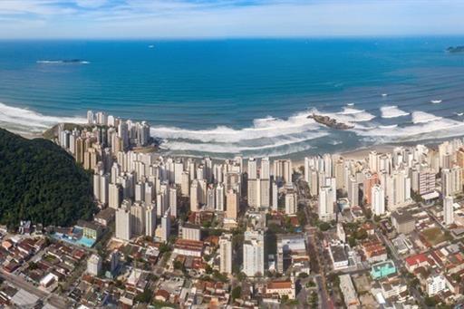 Aerea td Praia Pano_Easy-Resize.com.jpg