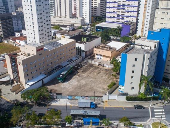 Fachada 2 Hotel_Easy-Resize.com.jpg