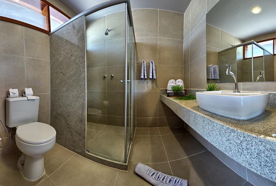 Tabaobi Bathroom-1_Easy-Resize.com.jpg