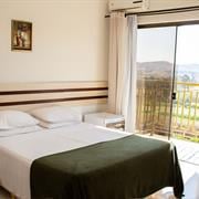 Luxo Triplo Condomínio