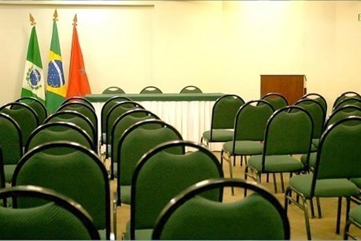 Sala de reunião.