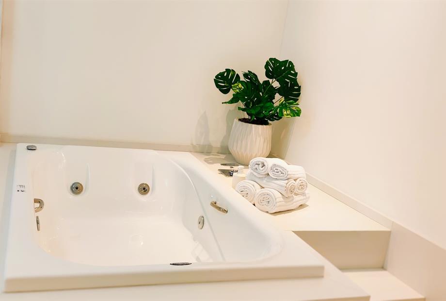 whatsapp image 2024-08-19 at 10.45.04.jpeg