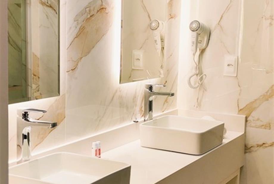 whatsapp image 2024-08-19 at 10.45.06 (2).jpeg