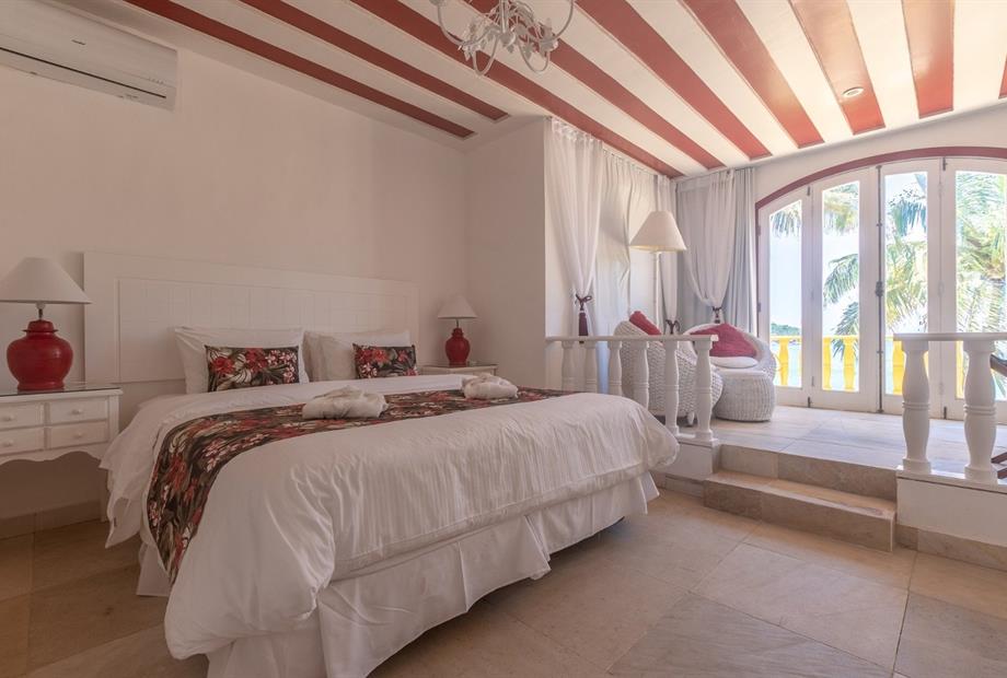 whatsapp image 2024-09-30 at 4.55.03 pm (2).jpeg