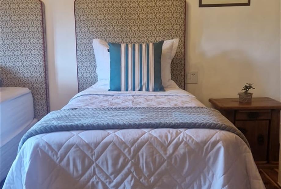 whatsapp image 2025-09-23 at 10.40.22.jpeg