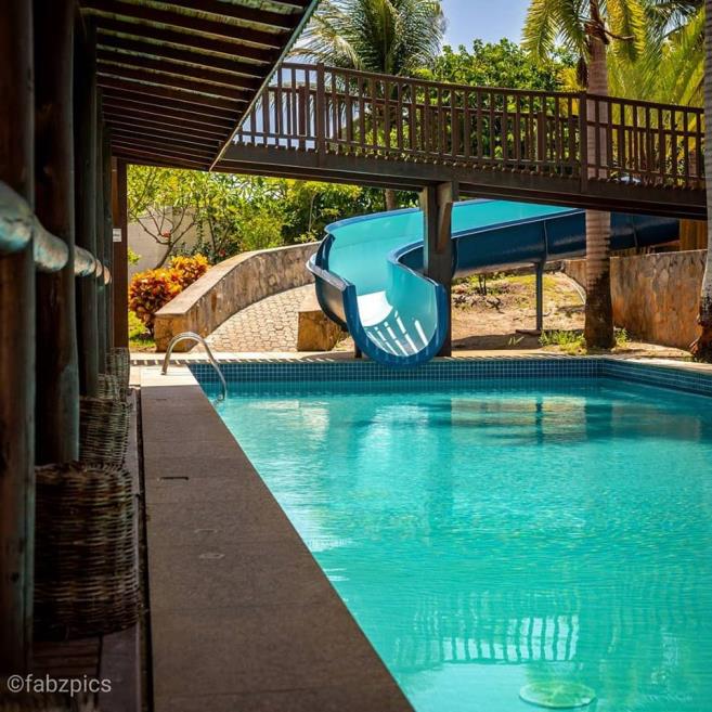 Piscina do tubogã.jpg