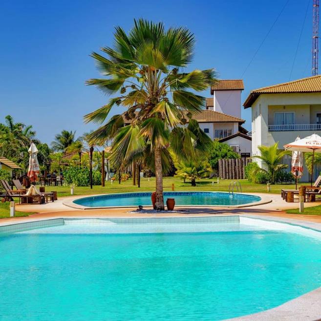 Piscina dos blocos luxo e super luxo.jpg