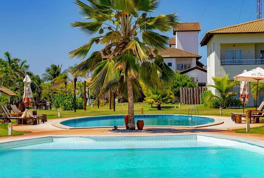 Piscina dos blocos luxo e super luxo.jpg