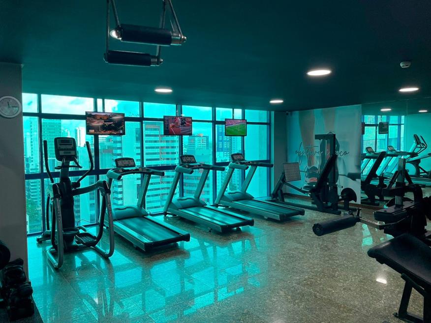 4. academia atlante plaza.jpg