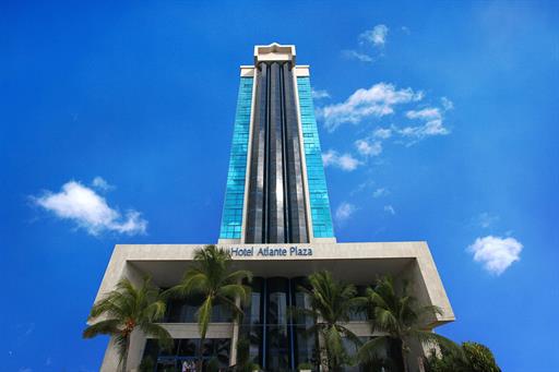 2.3. isolada atlante plaza.jpg