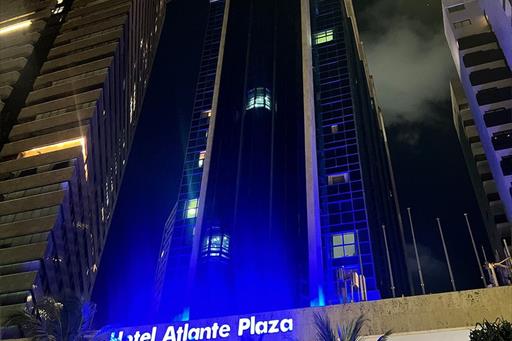 2.7. noturna atlante plaza 02.jpg