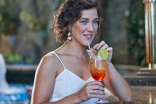 6.8 drink no lounge bar do atlante plaza.jpg