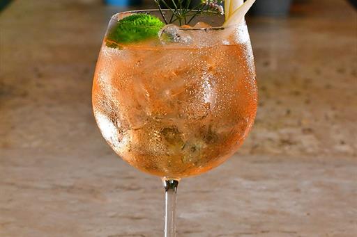 6.21. carta de drinks atlante plaza.jpg