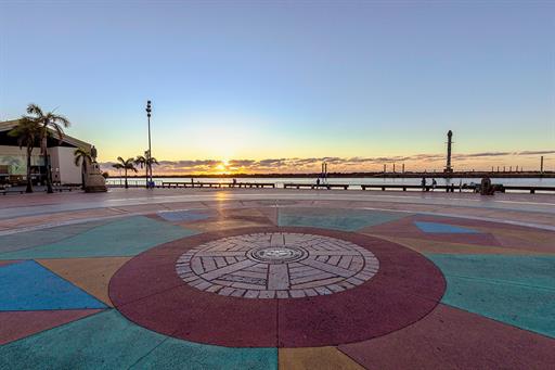 7.3. marco zero do recife destino.jpg