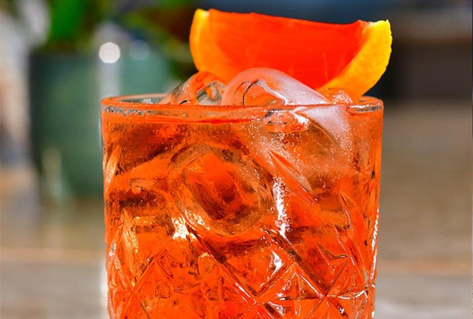 6.26. drinks clássicos no hotel atlante plaza.jpg