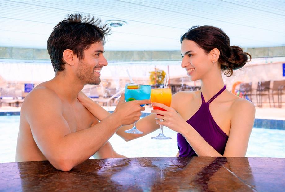 6.41. bar molhado no rooftop atlante plaza.jpg