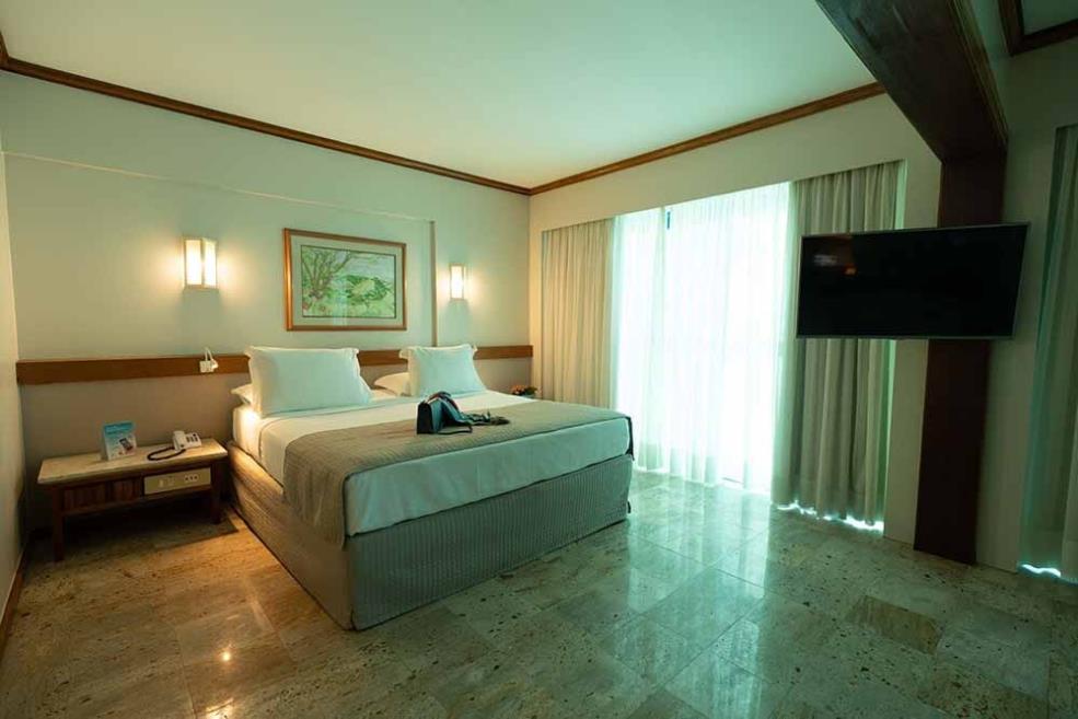 7. hotel atlante plaza com suíte frente mar.jpg