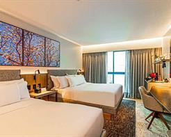 UP FLOOR(Duas Camas Casal)