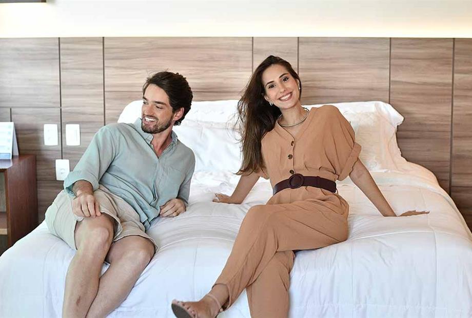 8. acomodação suíte frente mar no atlante.jpg