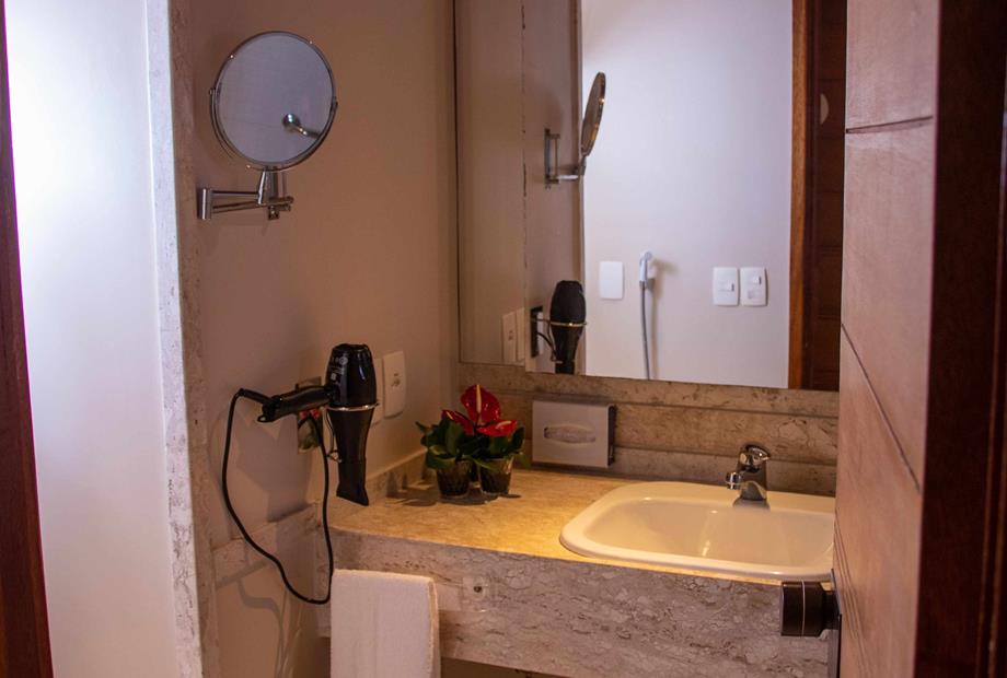 ezgif.com-gif-maker (1).jpg