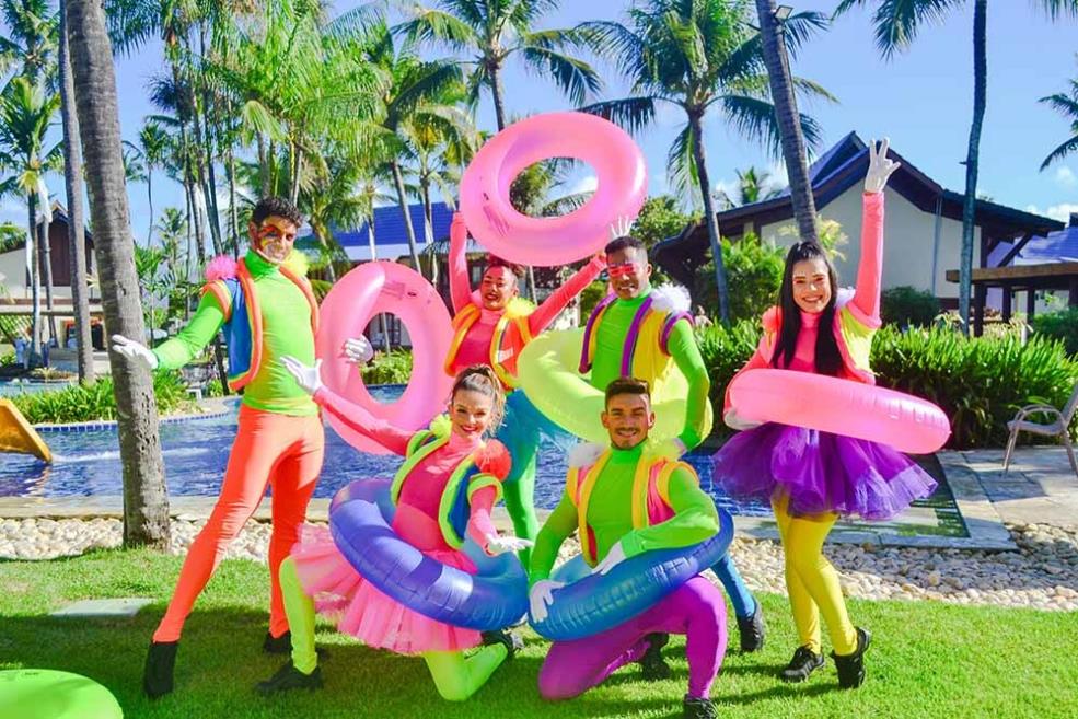 3.13. shows na piscina.jpg