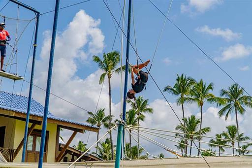 3. entretenimento(trapézio).jpg