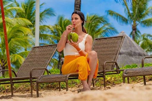 7.3. água de coco.jpg