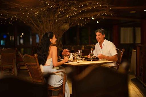 6.33. peperone restaurante temático.jpg