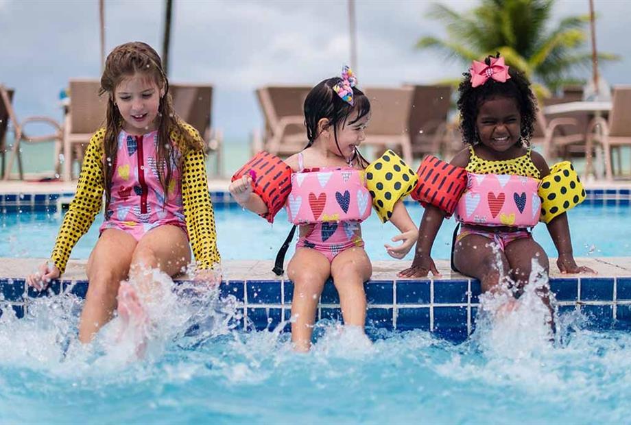 1.10. piscina infantil.jpg