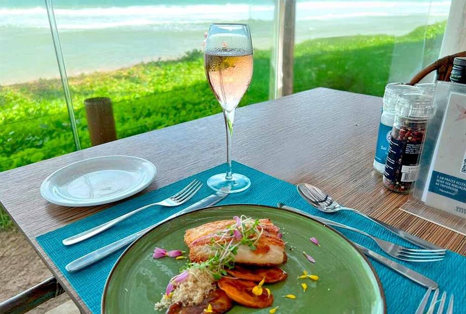 6.15. almoço quebramar (exclusivo bangalôs).jpg