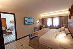 SUÍTE (2 Ambientes com Privacidade)