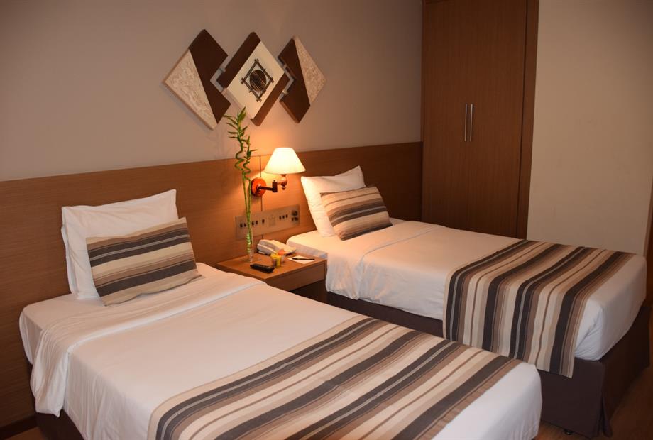 Aug Std Twi arq pequeno menor q 1mb.jpg