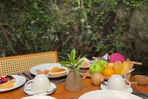 whatsapp image 2023-09-24 at 20.21.11.jpeg